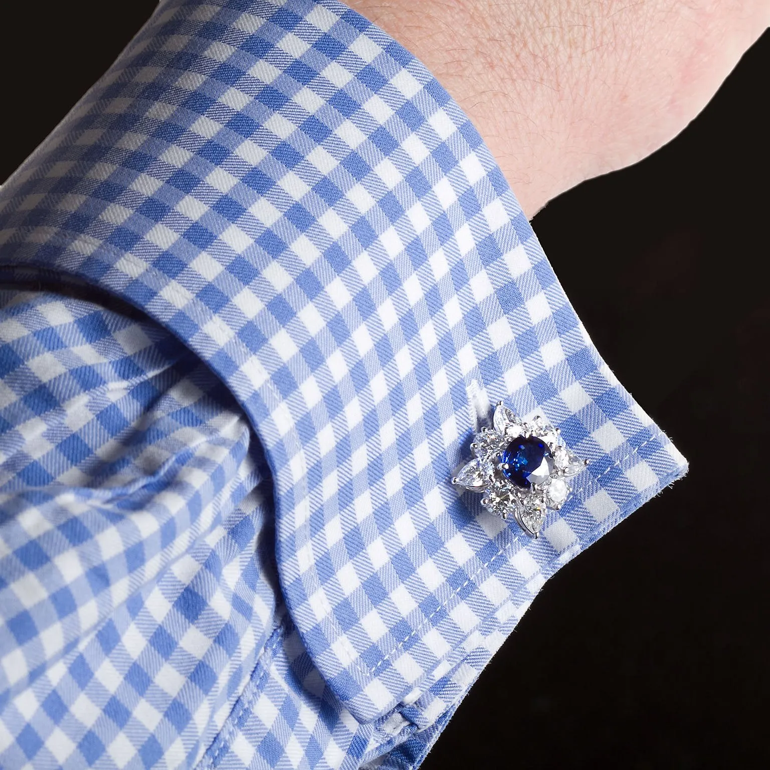4.63 Carats Sapphire Diamond Cufflinks