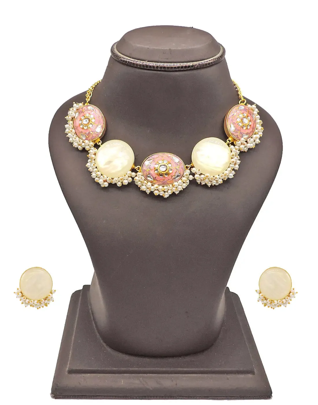 Aiah Necklace