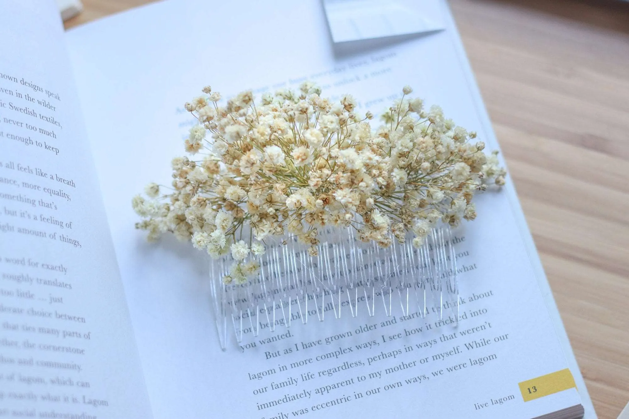 Baby's breath flower comb, hair comb, Baby's Breath hair slides, Gypsophila Bridal Comb, Dried Flowers, Boho weddings