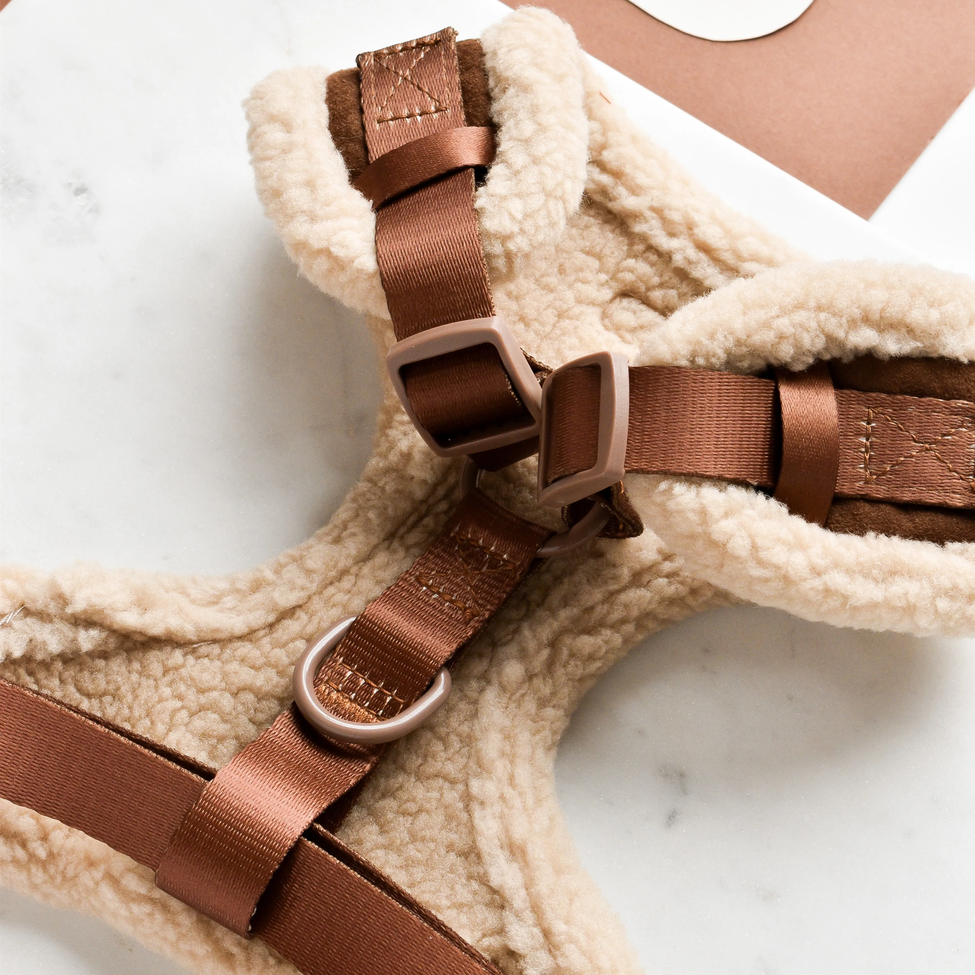 Brown Aviator Adjustable Neck Harness