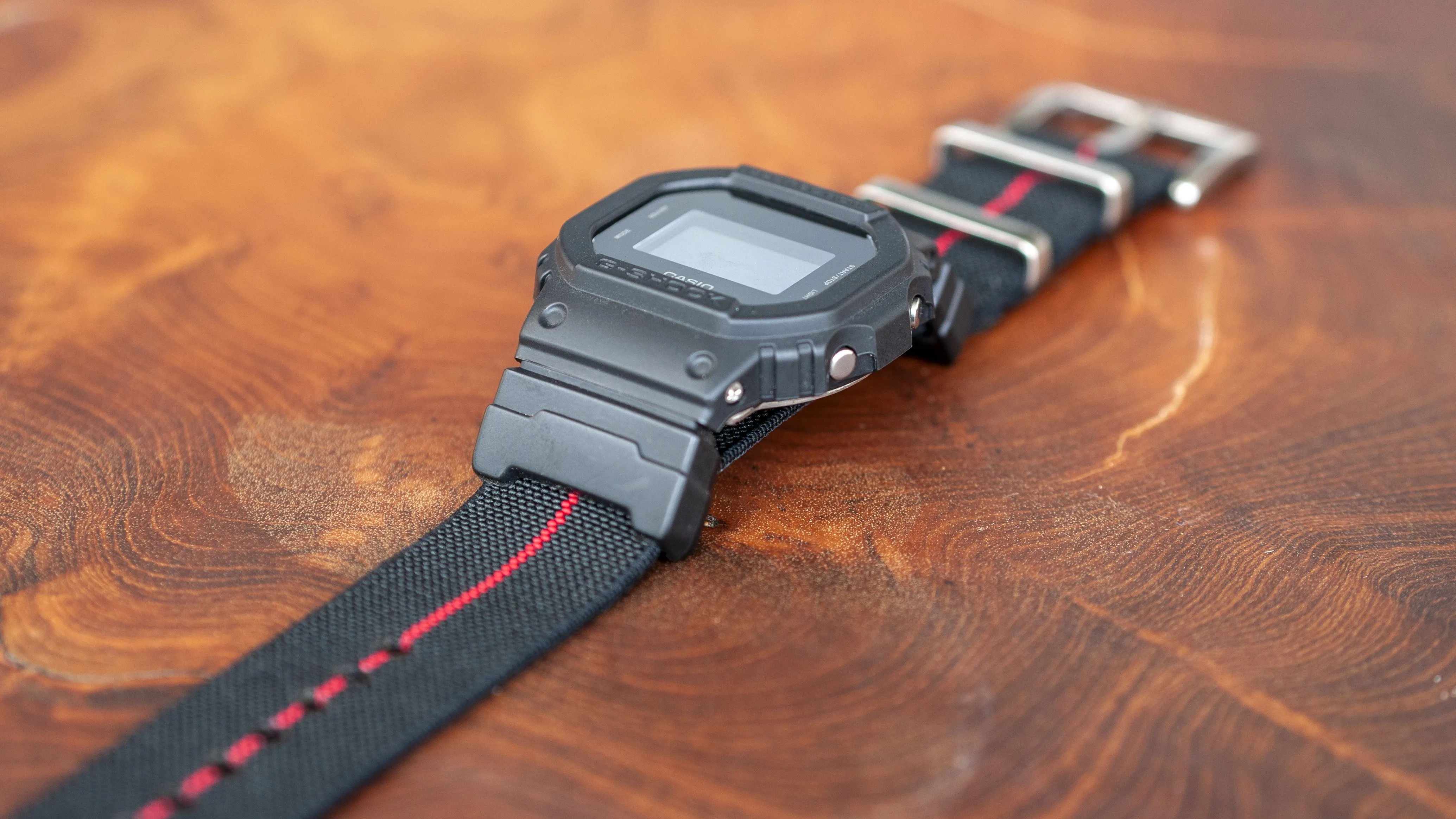 Elastic Nylon Coal Black / Crimson Divider Watch Strap with G-Shock Compatible Adapter and Spring Bar Tool