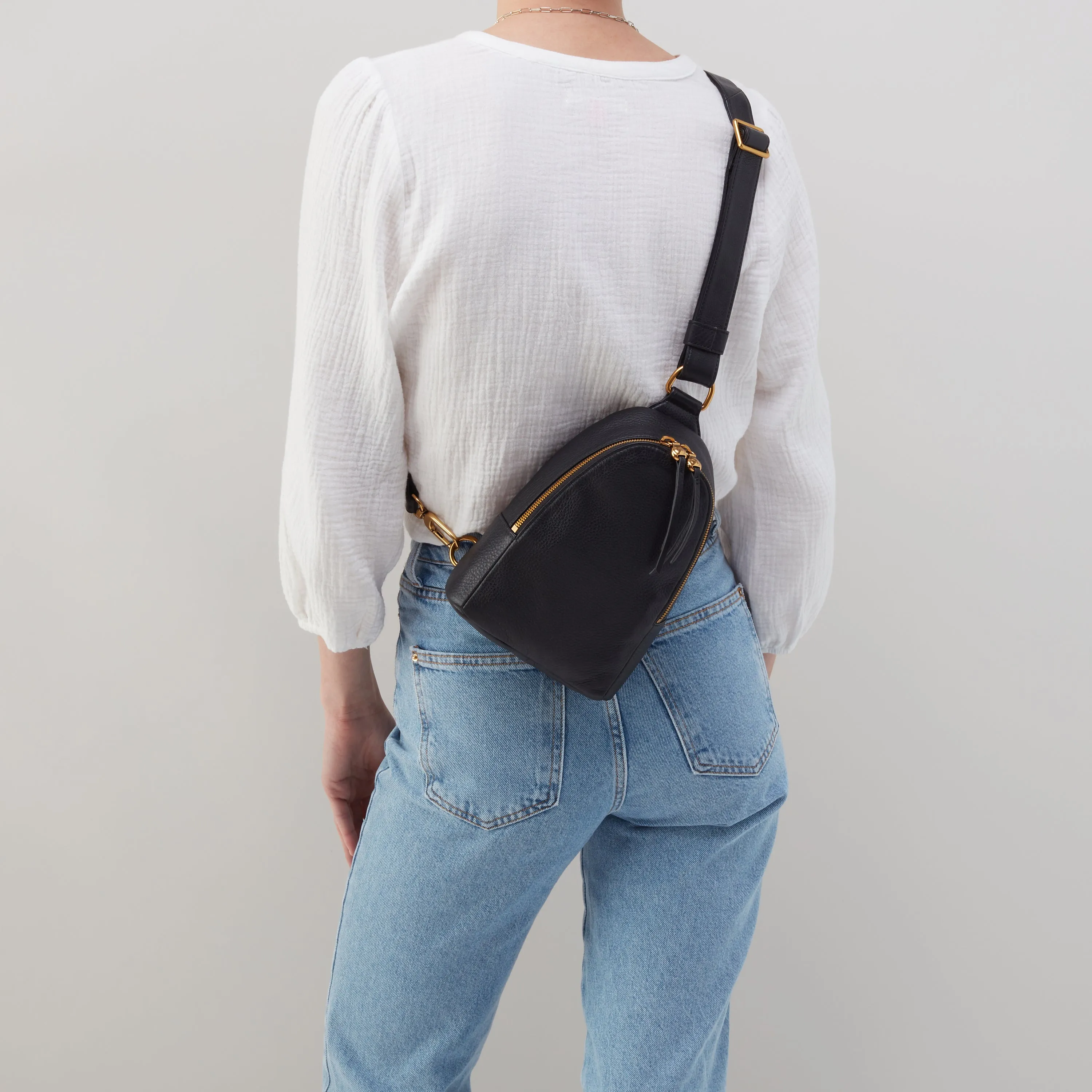 FERN SLING BLK