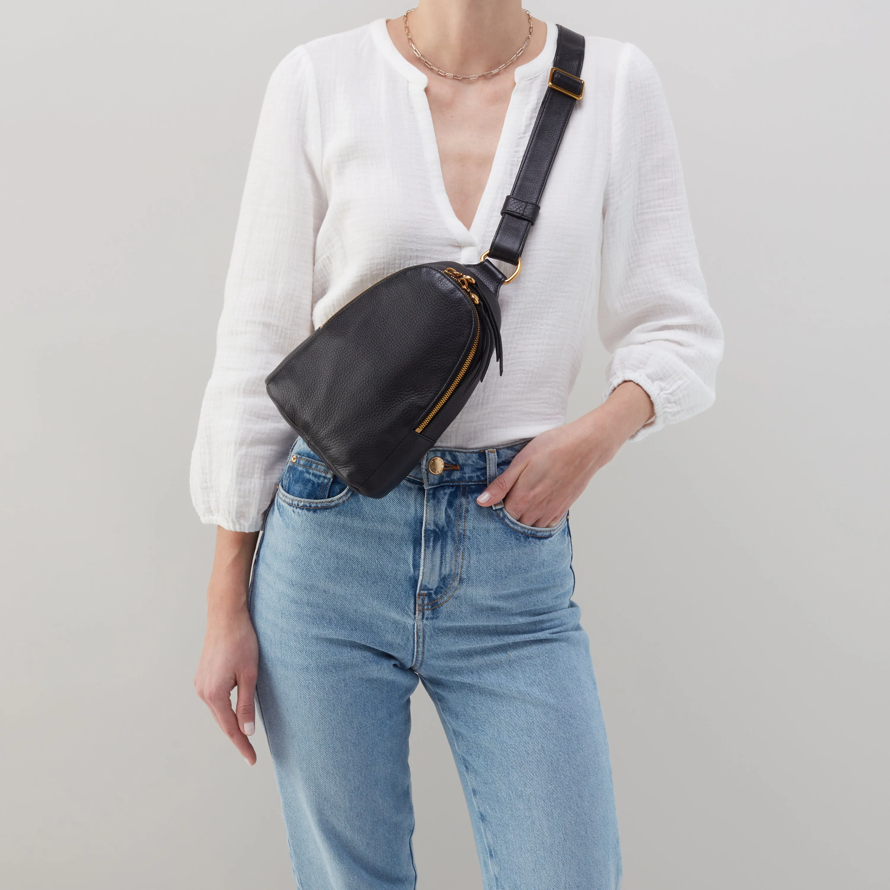 FERN SLING BLK