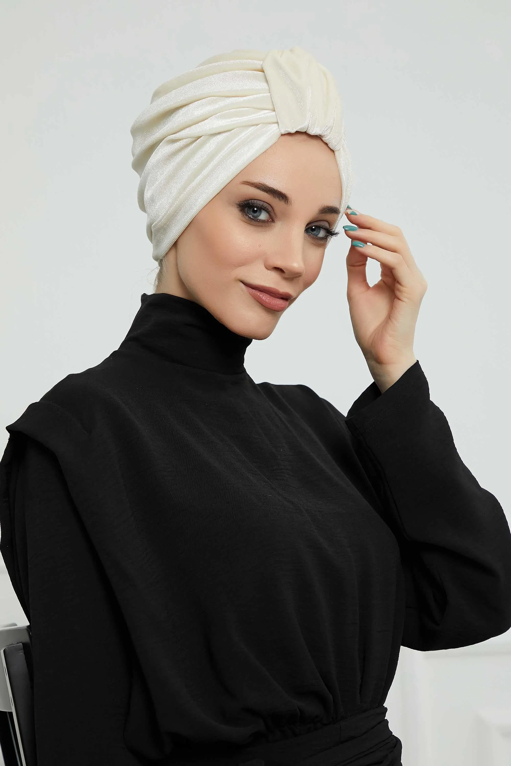 Glamour Knot Velvet Pre-Tied Turban, Super Soft Handmade Instant Turban Head Cover for Women, Velvet Winter Hat, Comfy Chemo Headwear,B-68K