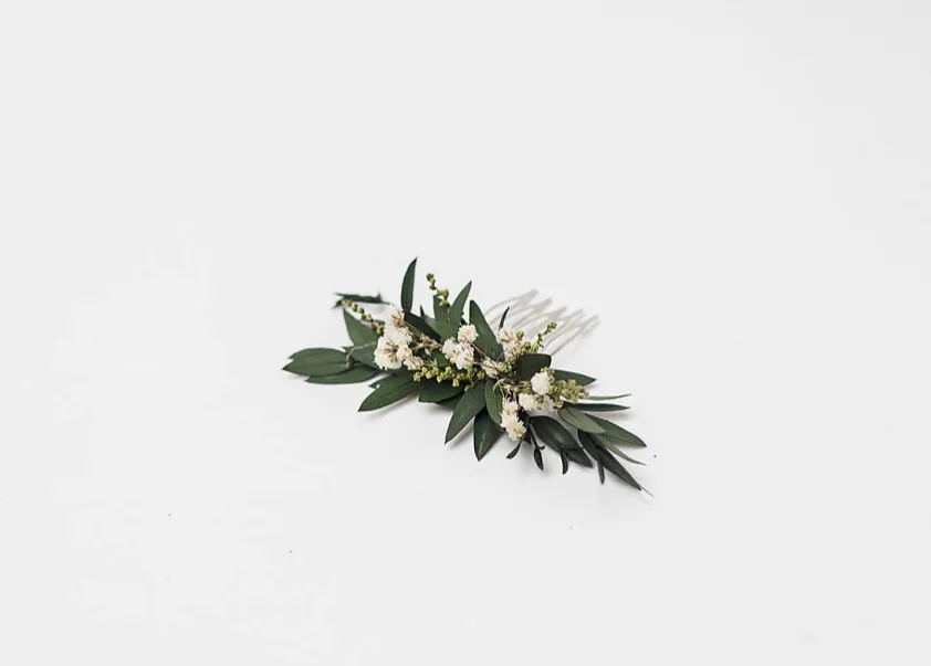 Greenery mini flower hair comb Wedding hair comb Baby's breath Bridal accessories Greenery flower hair comb Magaela Natural