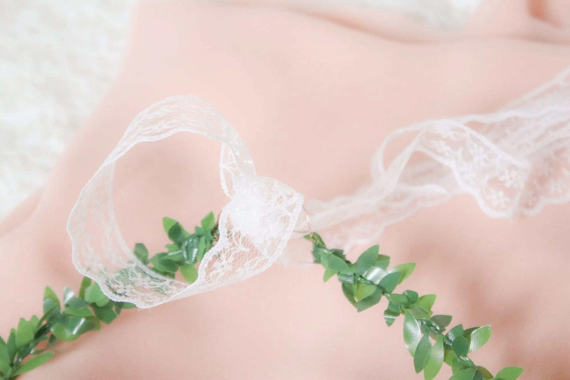 Gypsohila (baby's breath) Dried Flower Crown, Bridal Crown, Ivy Hair crown, Dried flower bridesmaid wreath, Wedding crown, Gypsophila crown