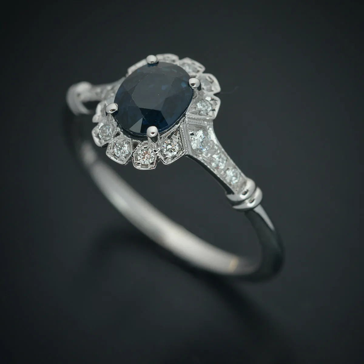 Haydee Sunny Oval Blue Sapphire halo engagement ring