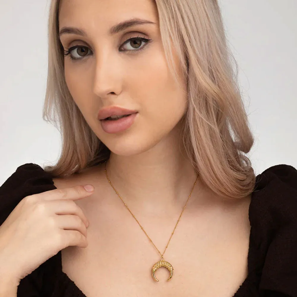 Horn Meural Necklace
