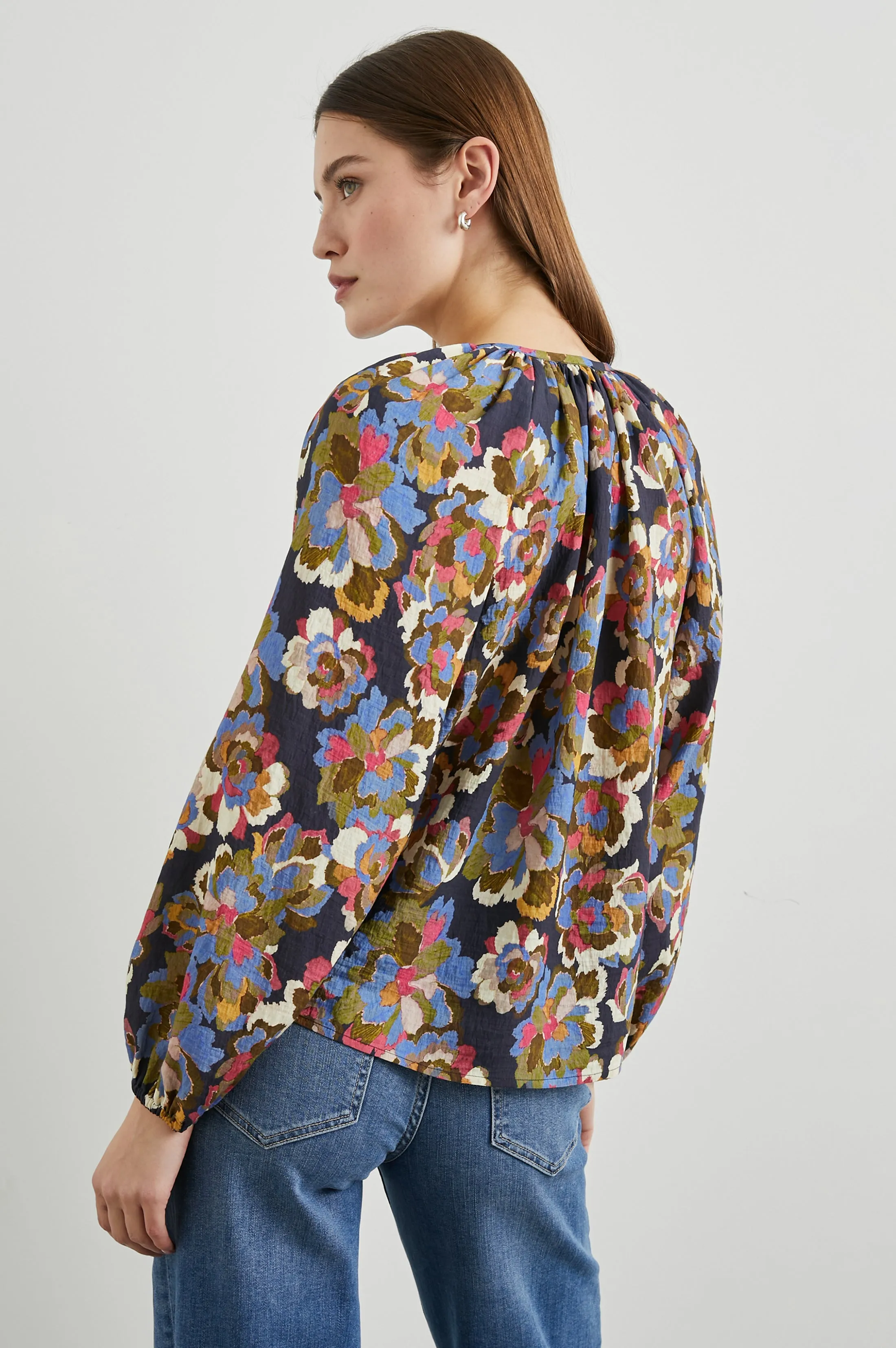 INDI TOP - NAVY WILDFLOWER