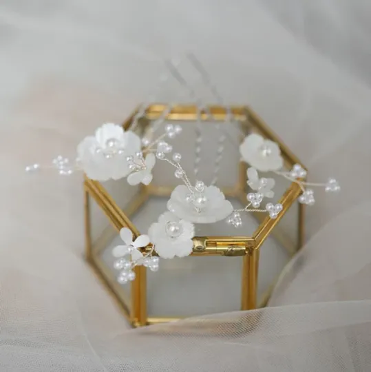 Lira Floral Hair Pins