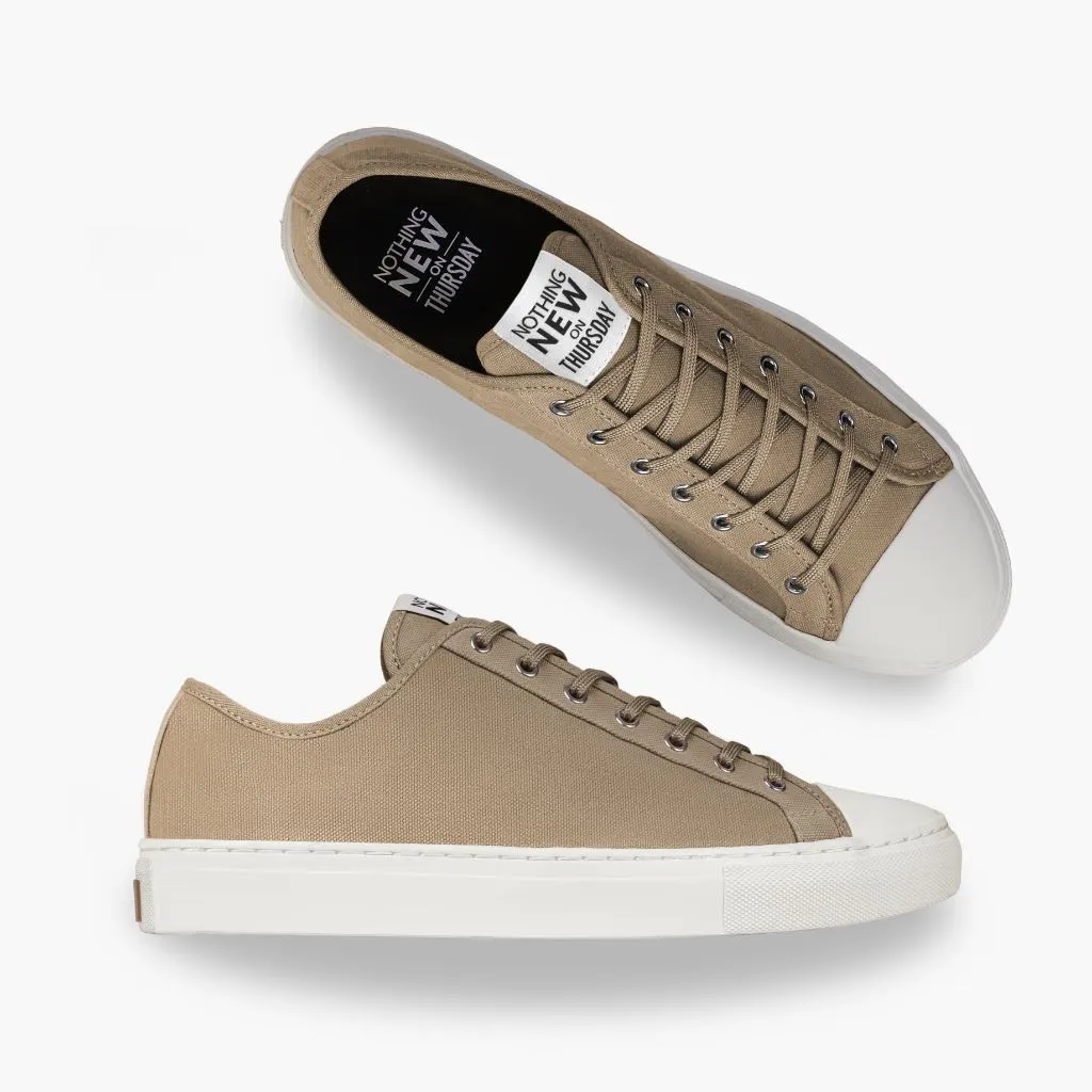 Men's Classic Low Top | Field Tan x Off-White