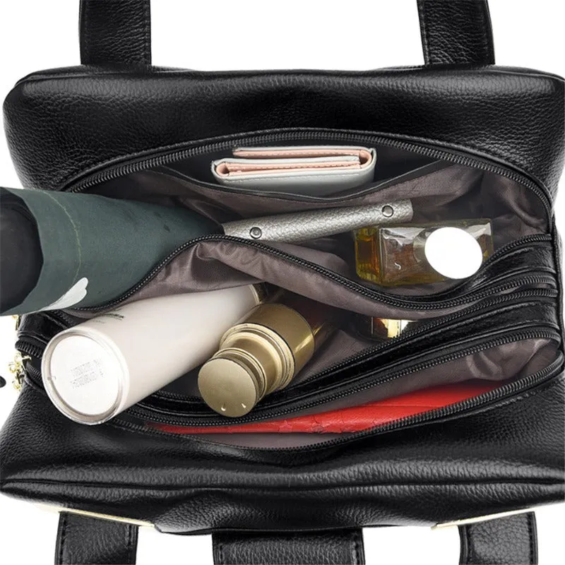 Multi-Layer Chic Bag : A stylish, multi-layered bag