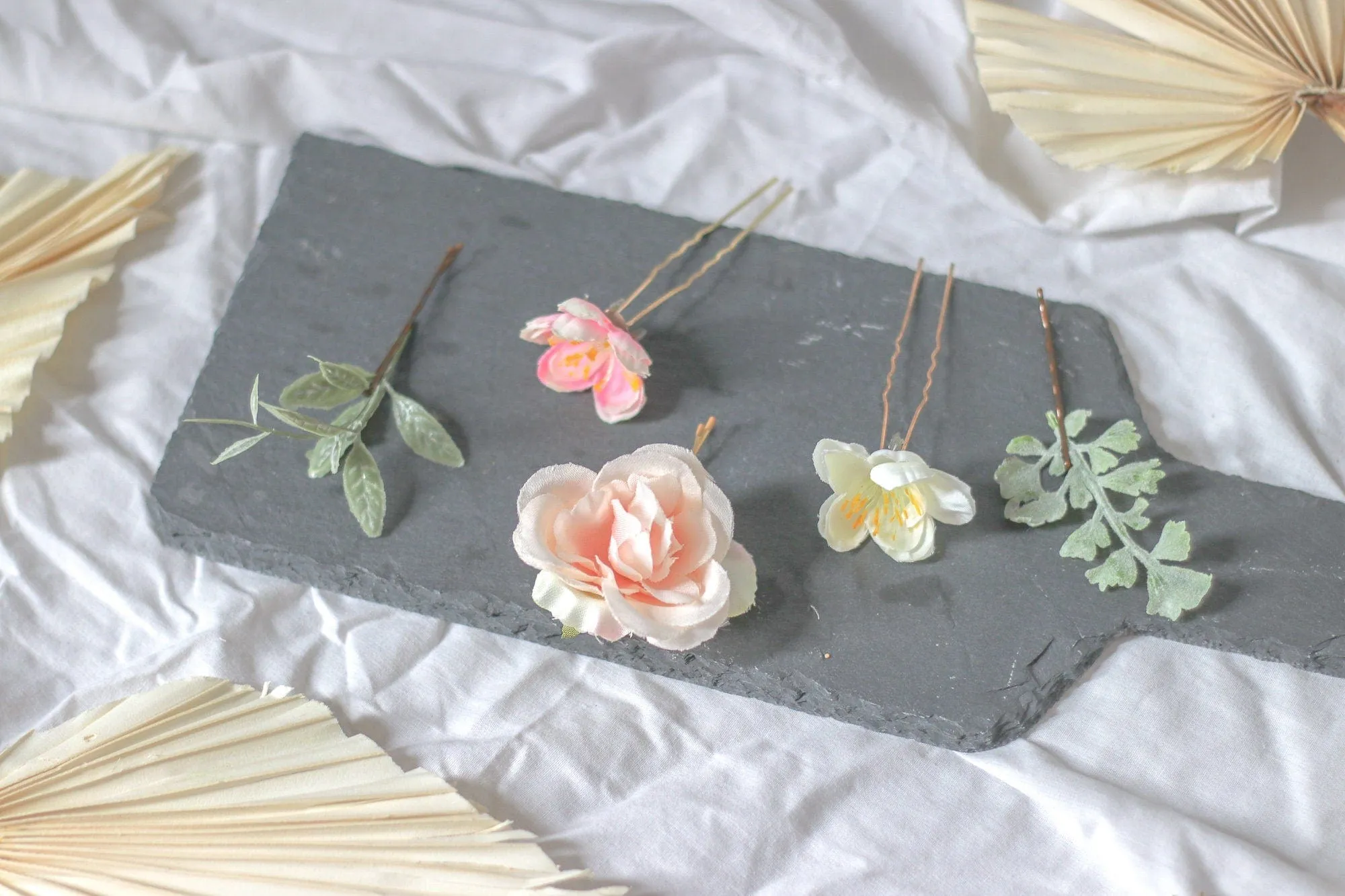 Pastel Flower Hair Pin Set