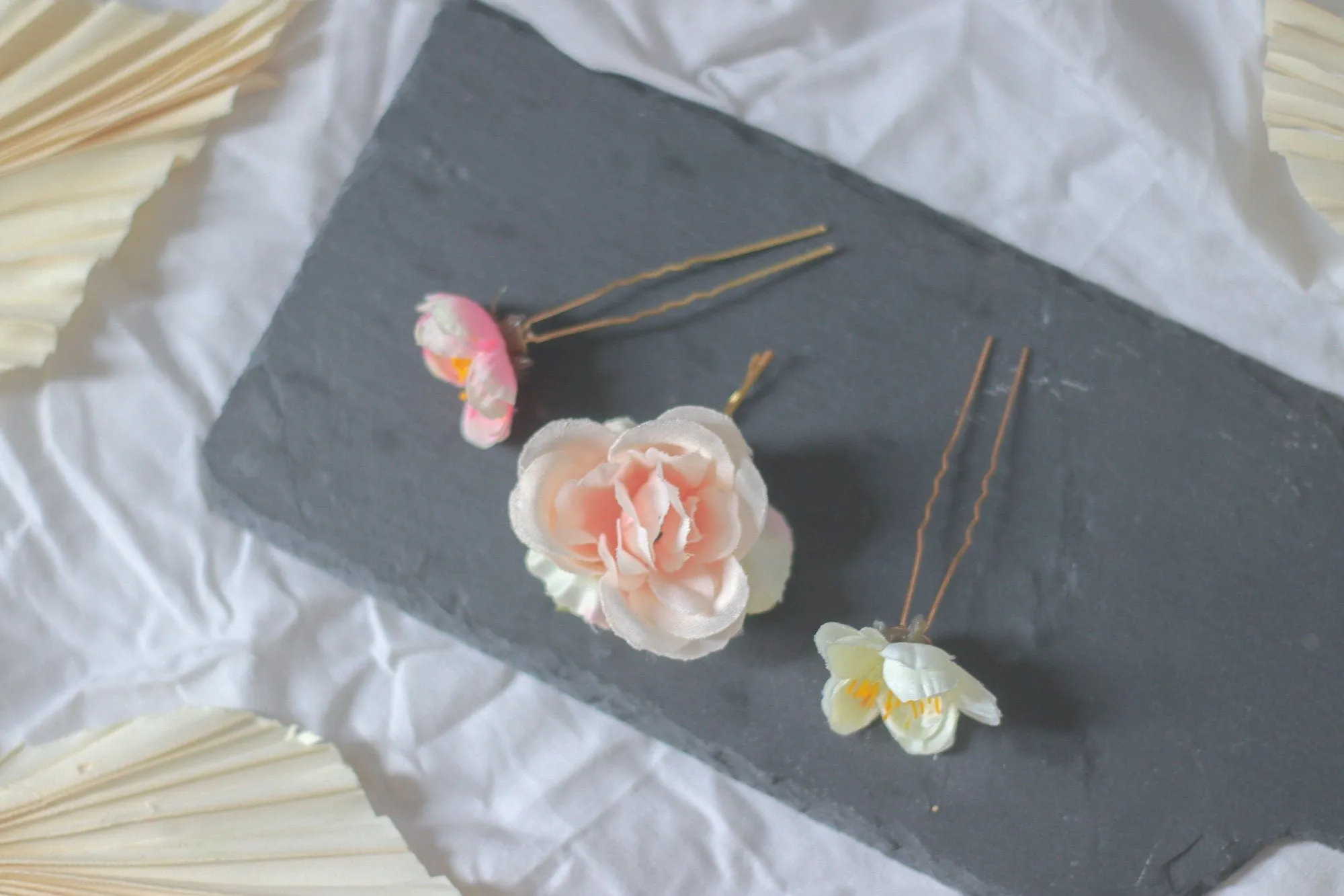 Pastel Flower Hair Pin Set