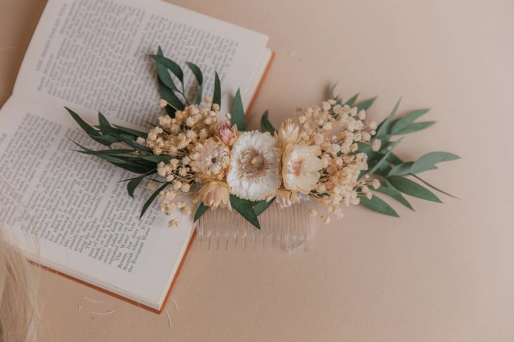 Preserved Eucalyptus Hair Comb / Bridal Boho Wedding Comb