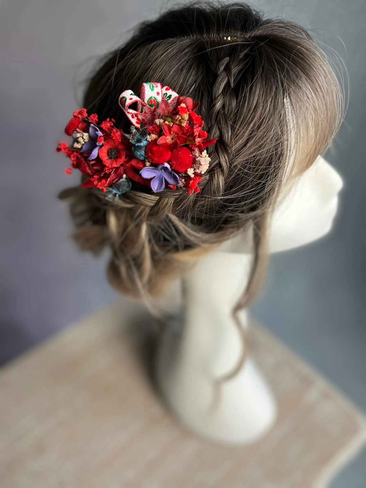 Red poppy flower hair comb