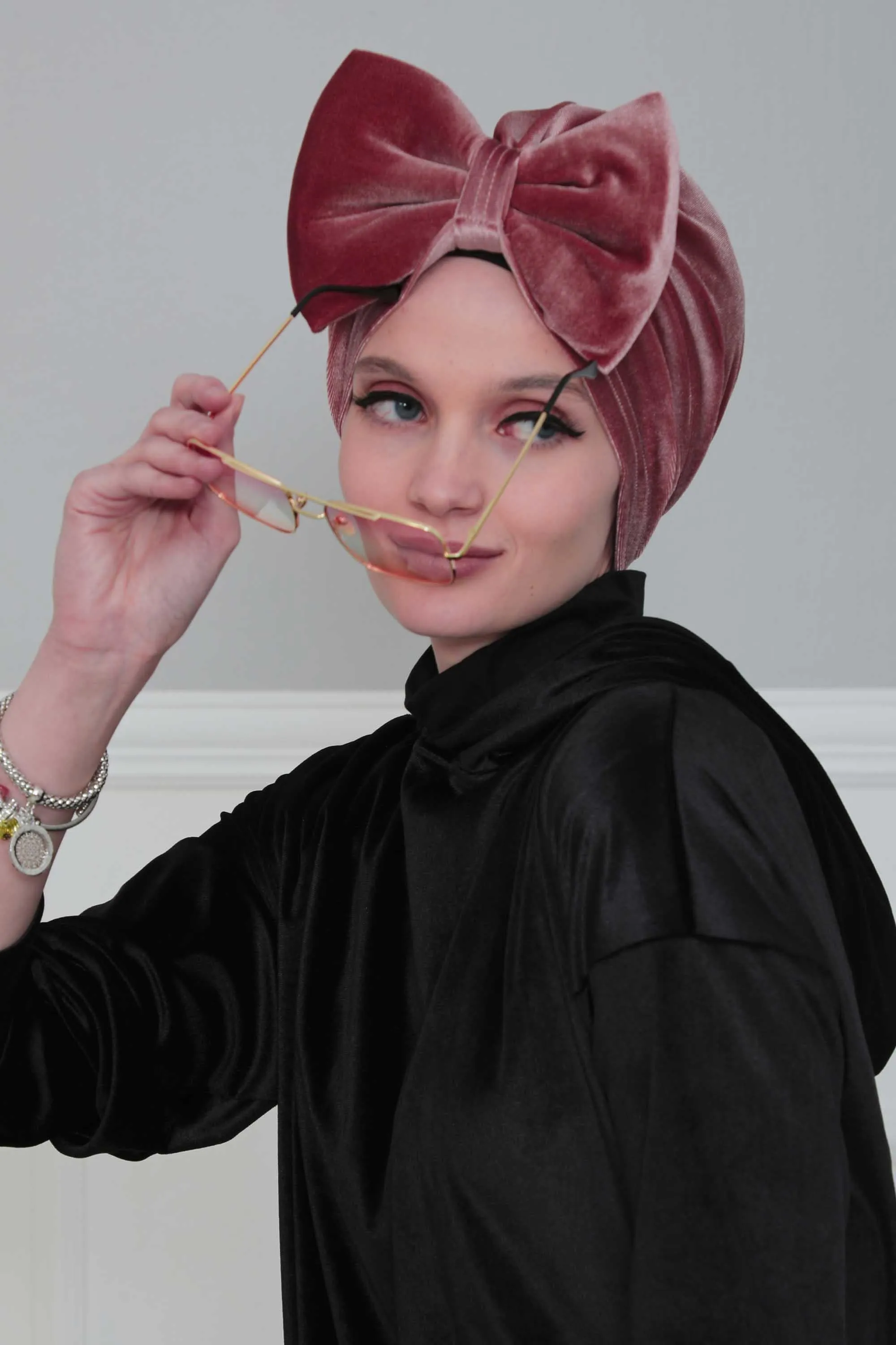 Velvet Bowtie Instant Turban Hijab for Women Lightweight Head Wrap, Luxurious Velour Pre-Tied Instant Turban, Trendy Velvet Chemo Cap,B-11K